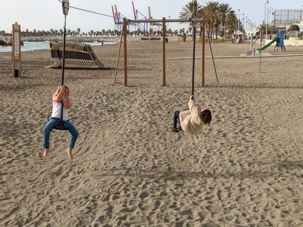 Malagueta playground zip line